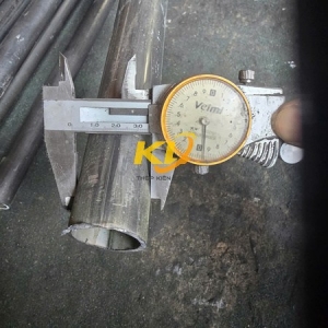 THÉP ỐNG ĐEN PHI 50, ÔNG THÉP D 50