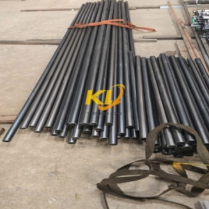 THÉP ỐNG PHI 83/ ỐNG THÉP ĐEN D83