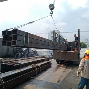 THÉP HỘP 50X100X1,8MM, THÉP HỘP CHỮ NHẬT 50X100X1,8LI
