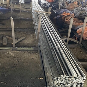 THÉP VUÔNG ĐĂC 35X35 S45C/ THANH VUÔNG ĐẶC C45 35X35