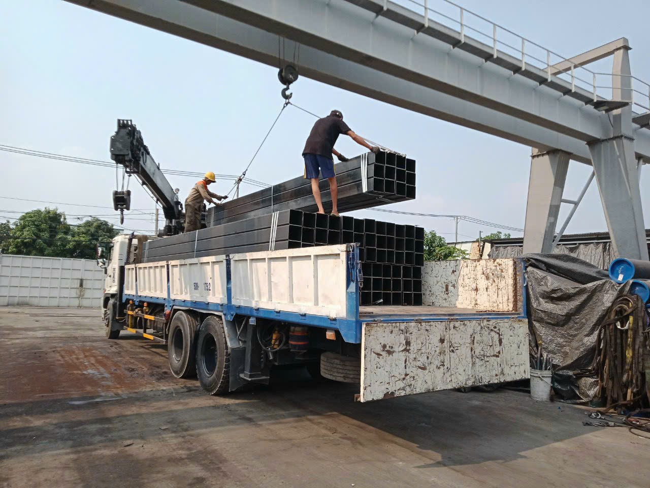 THÉP HỘP 150X200X5MM, THÉP HỘP CHỮ NHẬT 150X200X5LI