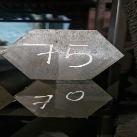 LỤC LĂNG 75X75, LỤC GIÁC 75X75