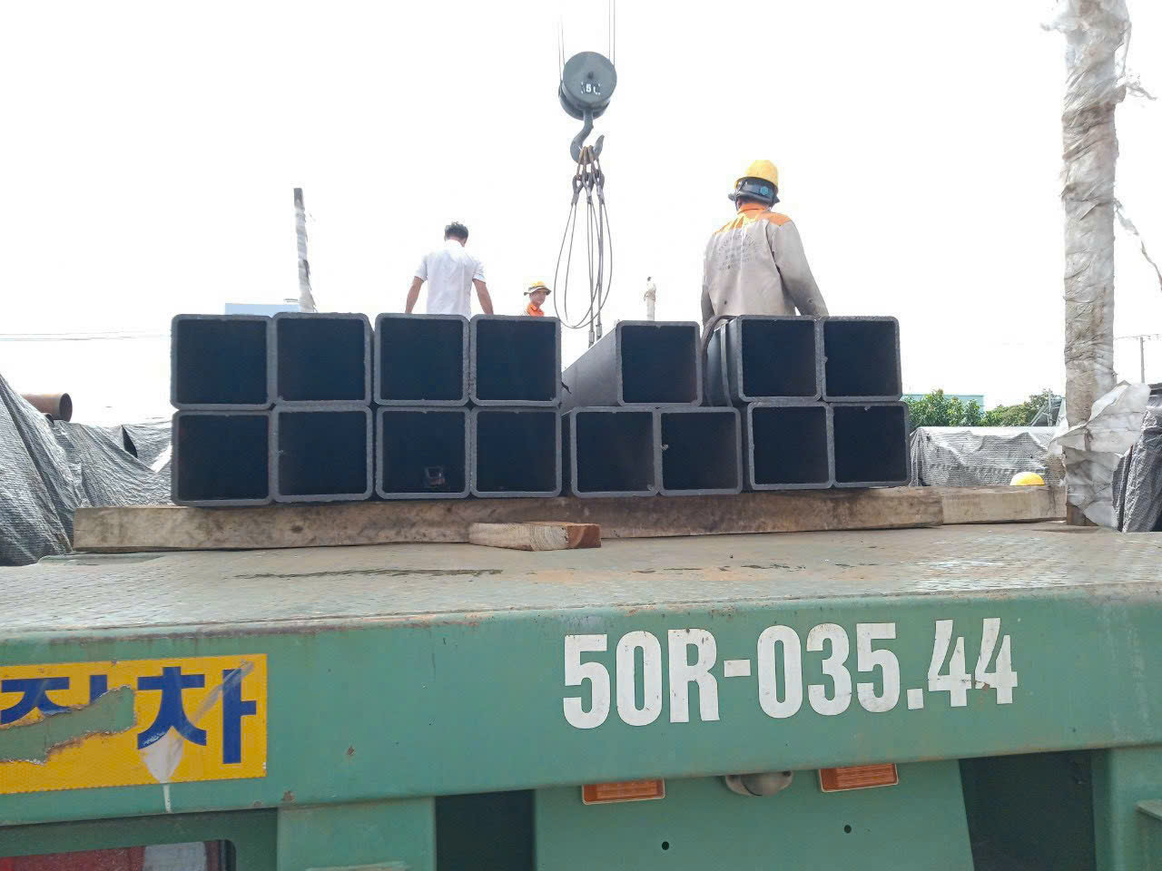 THÉP HỘP CHỮ NHẬT 150X250X4MM/ THÉP HỘP 150X250X4LY