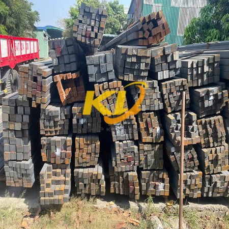 THÉP VUÔNG ĐẶC 50X70/ THÉP RAY 50X70