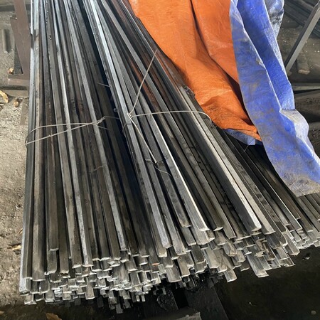 THÉP VUÔNG ĐẶC S45C 30X30/ VUÔNG ĐẶC 30X30